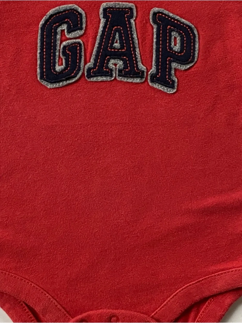 Baby GAP Logo One Piece T- Shirt Size 3 6 Months Red Spellout Red Cotton Snap